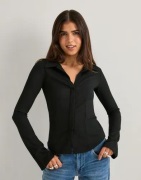 Nelly - Musta - Amazing Structure Shirt Top