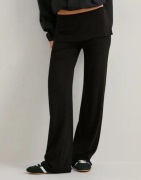 Nelly - Musta - Soft Layer Pants