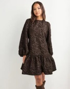 Pieces - Ruskea - Pcgretchen Ls Short Dress D2D Dmo