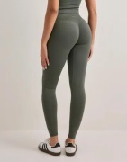Aim'n - Vihreä - Shape Seamless Tights
