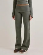 Aim'n - Vihreä - Ease Ribbed Pants