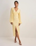 Nelly - Keltainen - Smock Detail dress